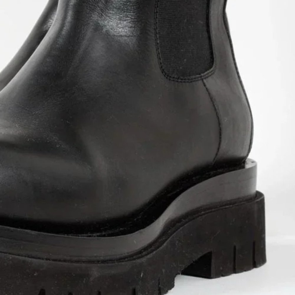 *SOLD* Bottega Veneta The Lug Boots - Picture 7 of 10